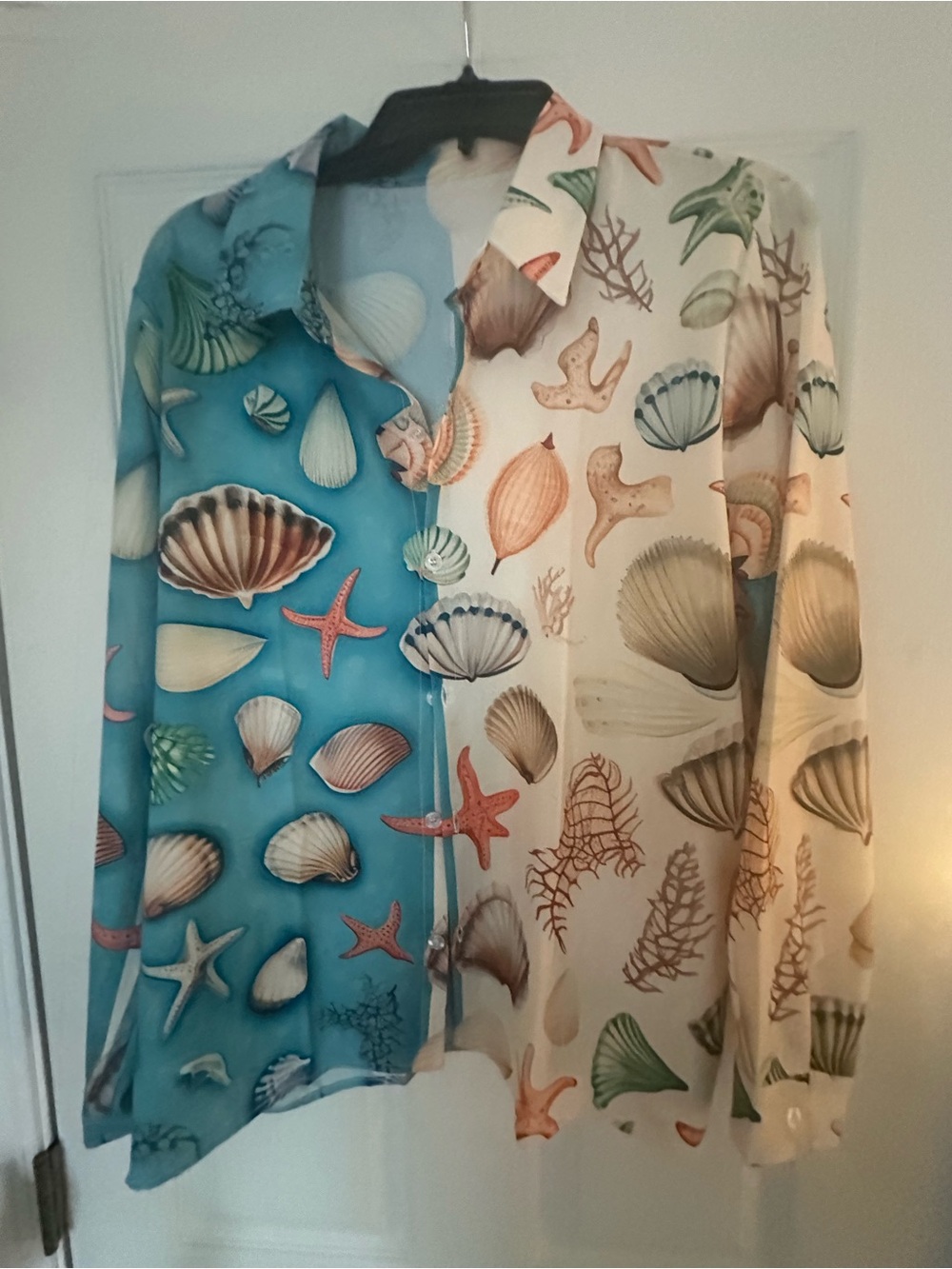 Seashell Print Button-Up Shirt in Teal and Cream